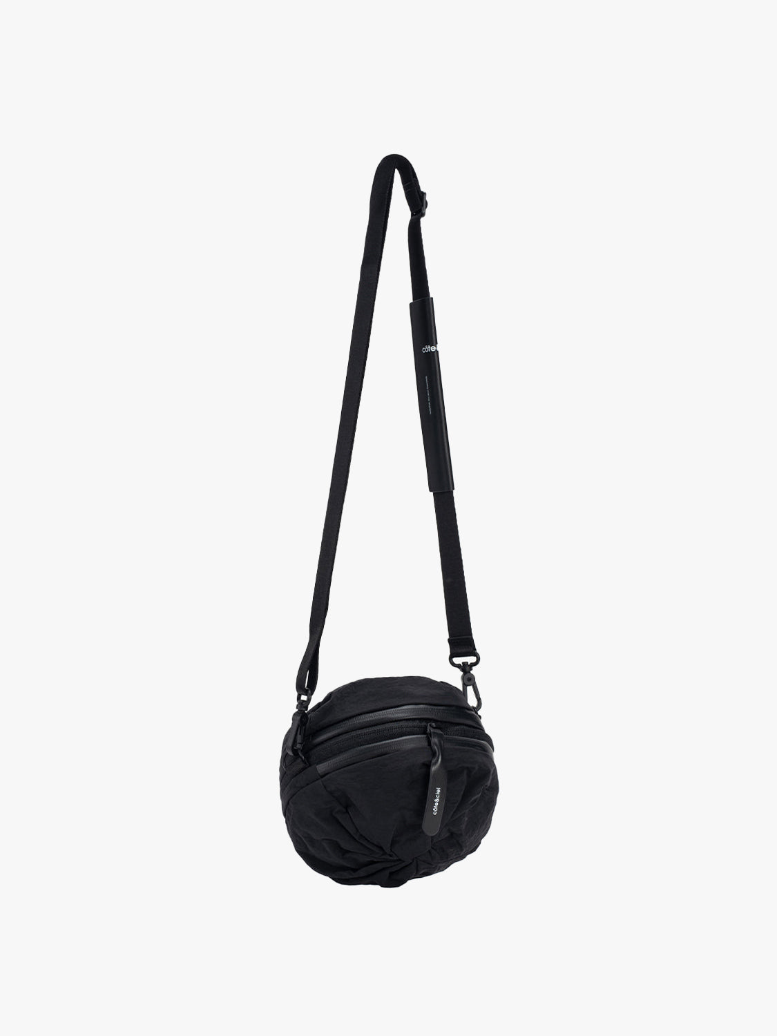 Vikos M Smooth Black Bag