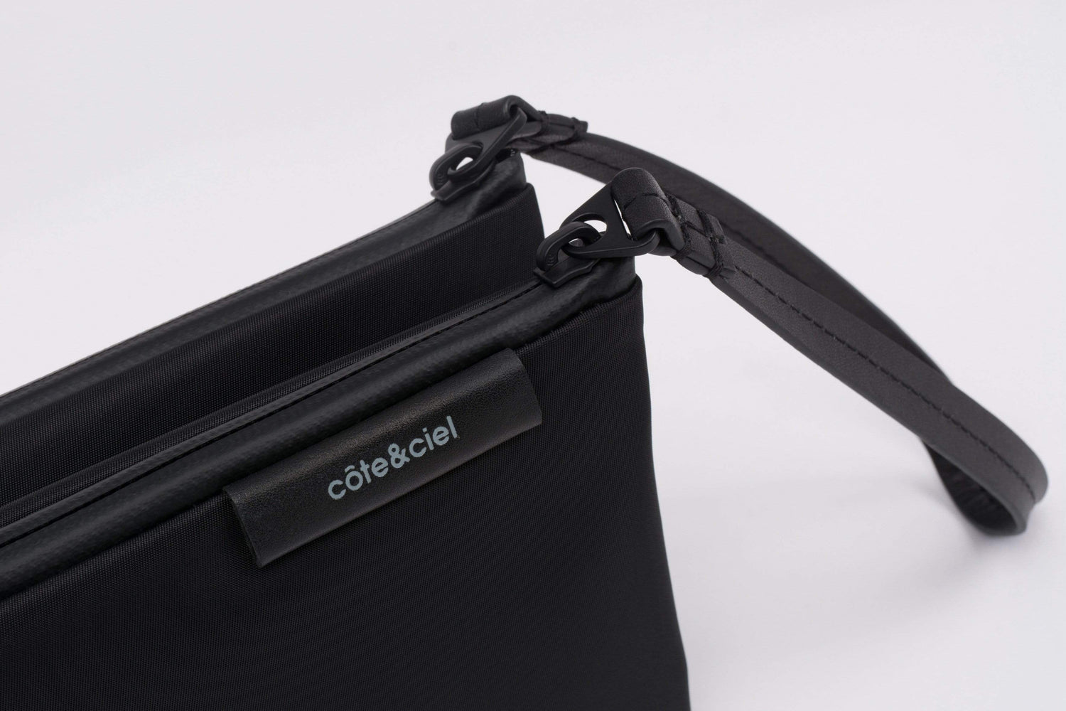 coteetciel Clutch/Purse Loki Sleek Black 28870 côte&ciel APAC