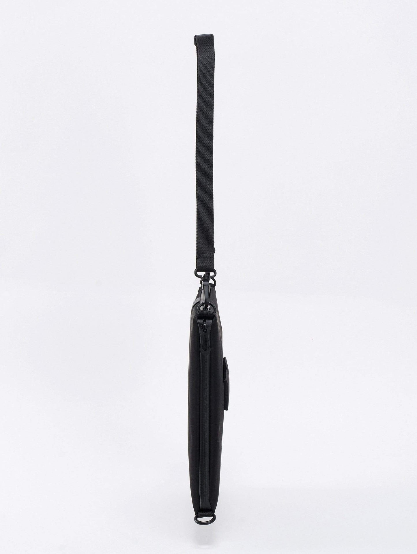 coteetciel Crossbody/Messenger Inn L Sleek Black 28908 côte&ciel APAC