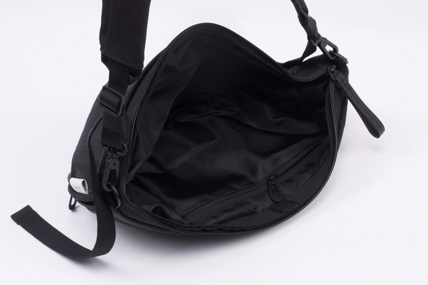 coteetciel Crossbody/Messenger Orne Smooth Black 28863 côte&ciel APAC