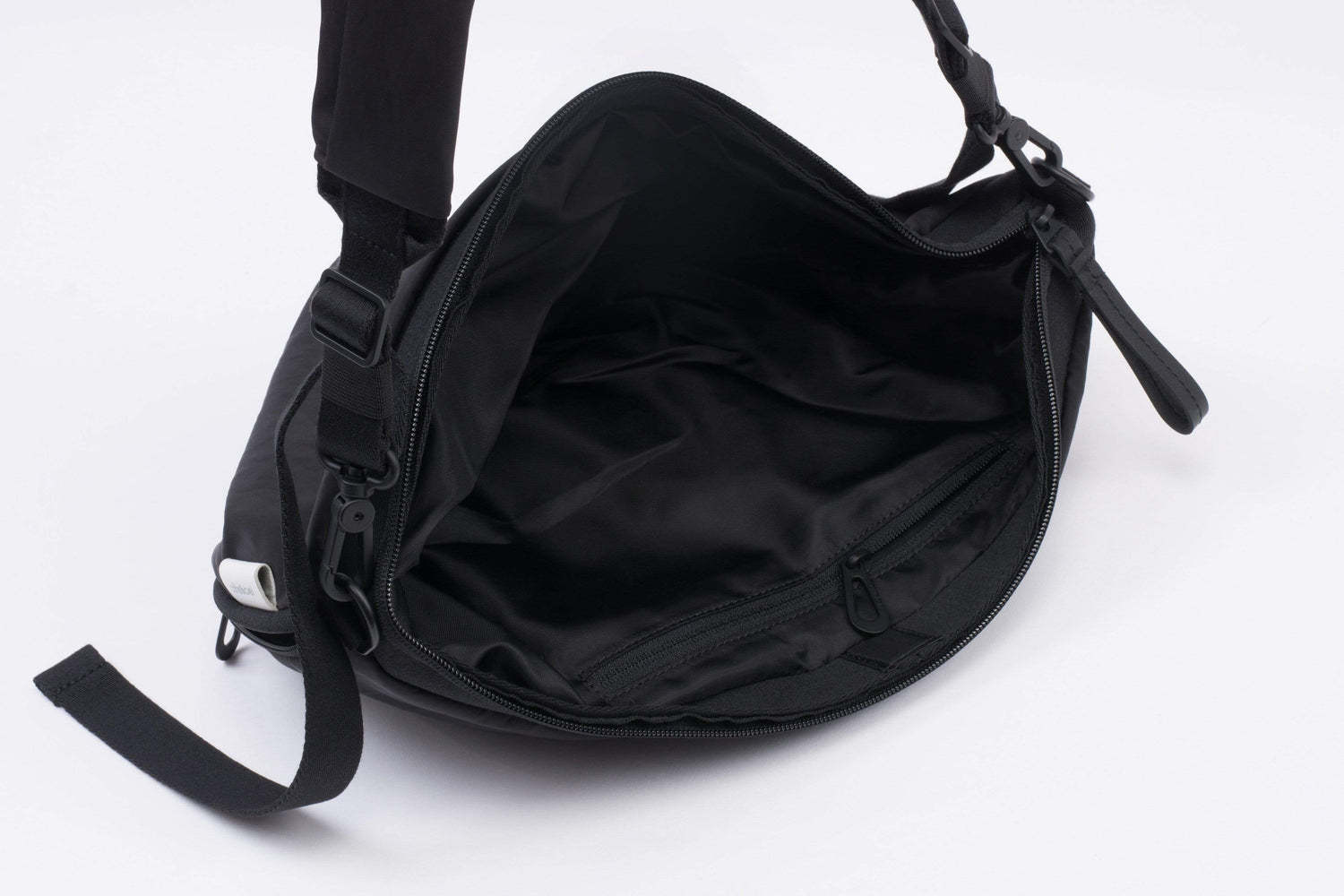 coteetciel Crossbody/Messenger Orne Smooth Black 28863 côte&ciel APAC