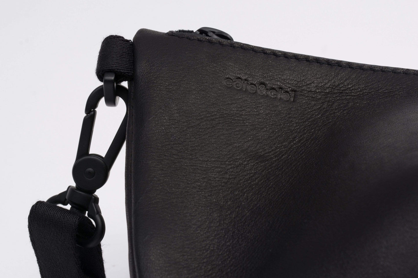 coteetciel Crossbody/Purse Caillou M Sleek Black 28871 côte&ciel APAC
