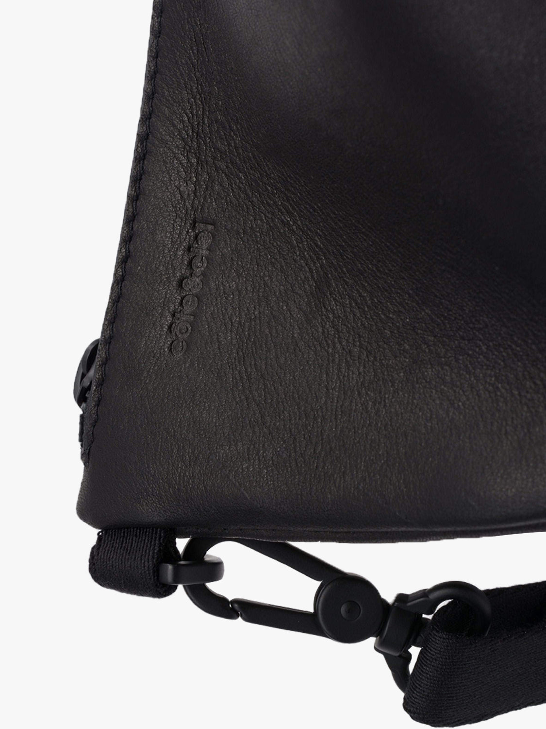 Caillou M Alias Black