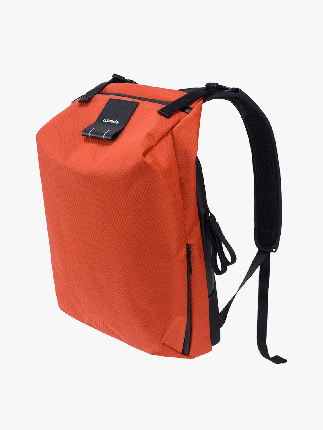 Saru Brick Red