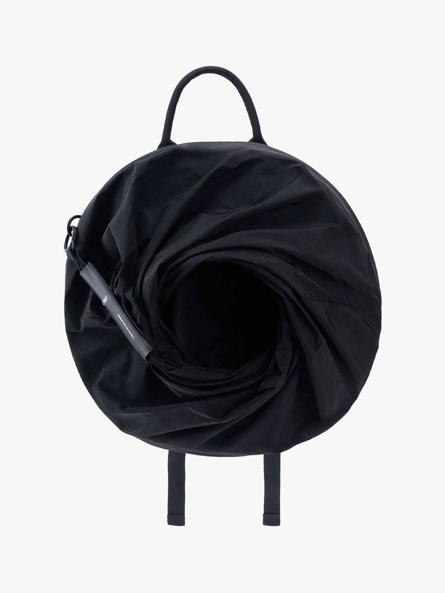 Adria Smooth Black