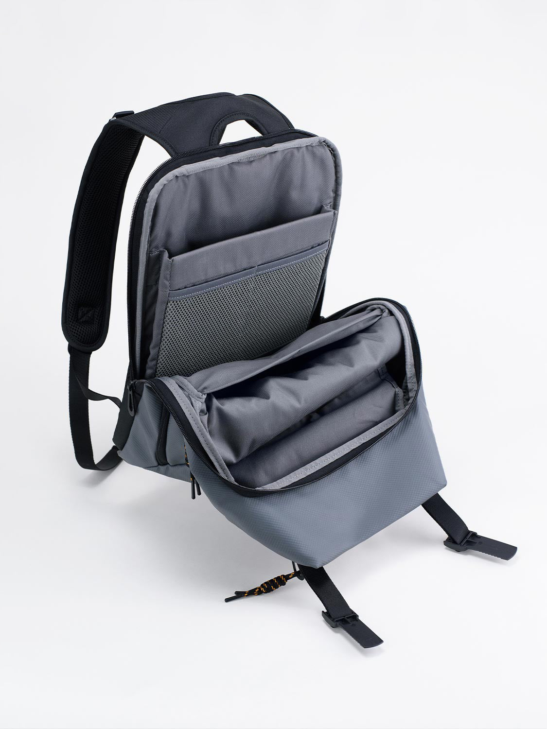 Saru Backpack Robin Grey