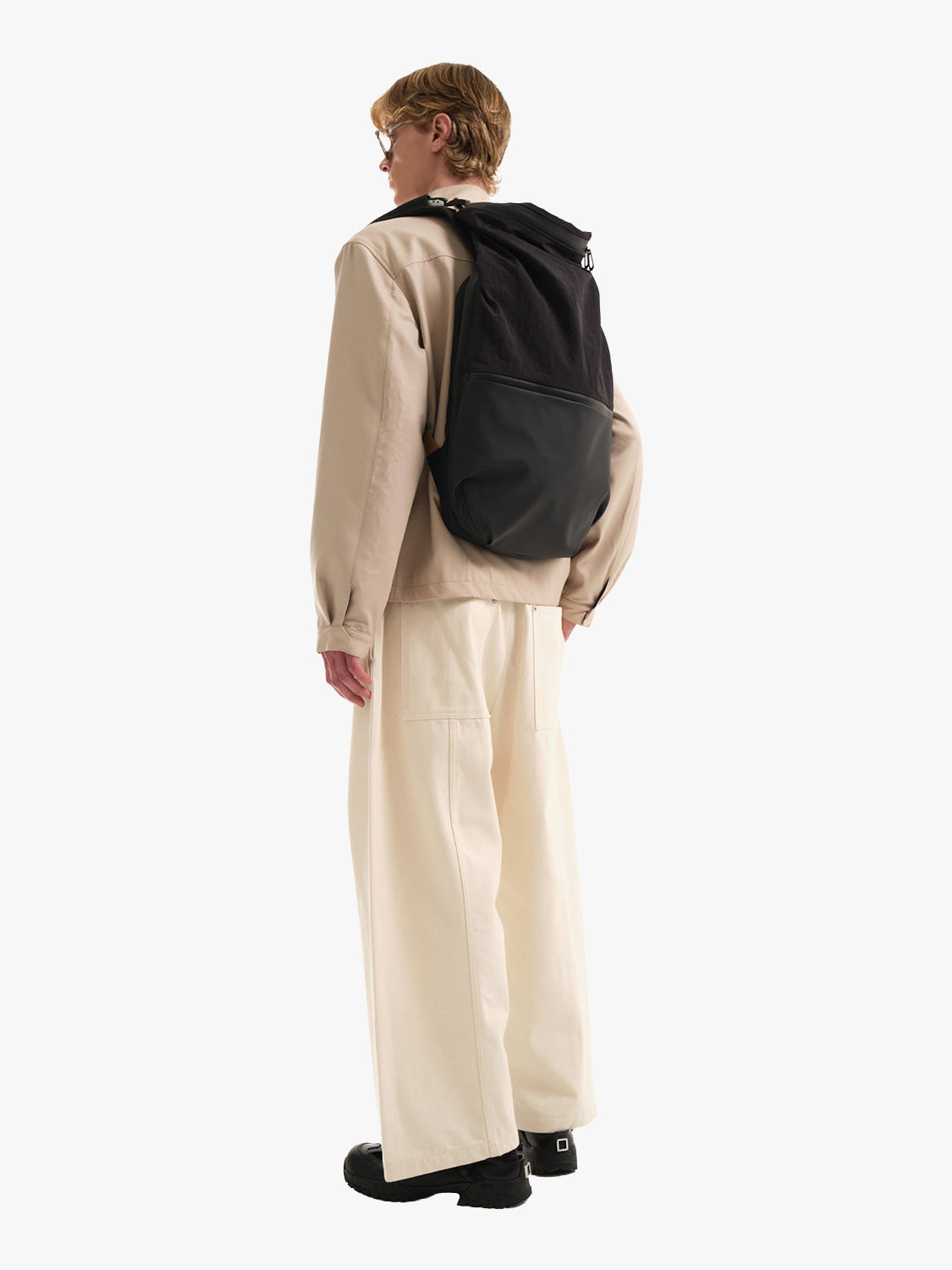 Nile S Smooth Black Colour Accent