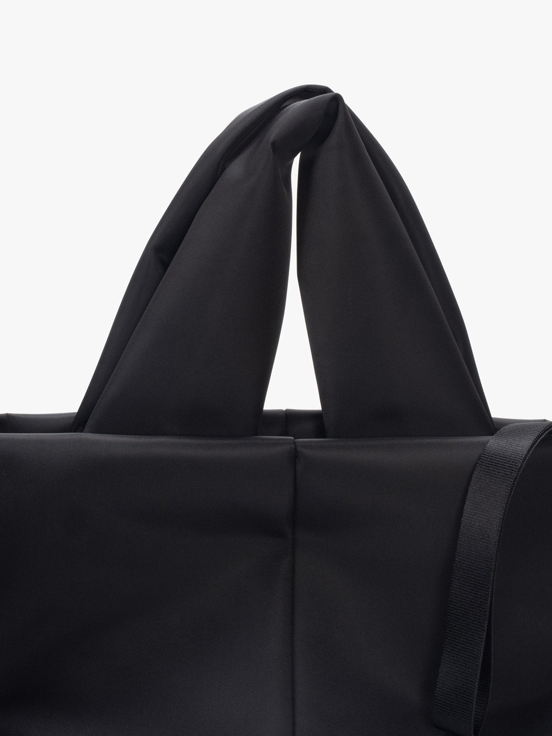 Amu Mini Sleek Nylon Black Bag