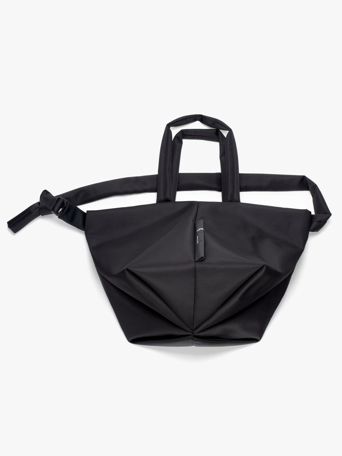 Amu Sleek Nylon Black Bag