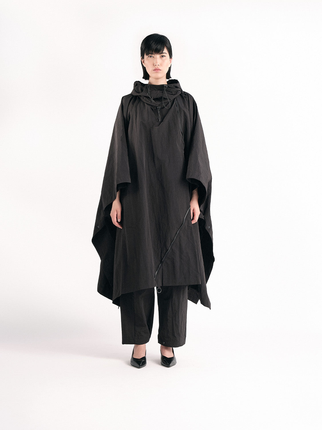 Vertex Poncho Black