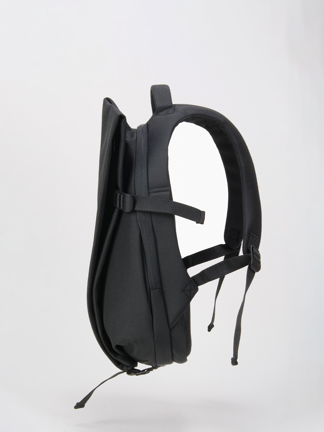 【美品】cote&ciel / Isar S EcoYarn Black côte&ciel | Isar S EcoYarn Black côte&ciel Official