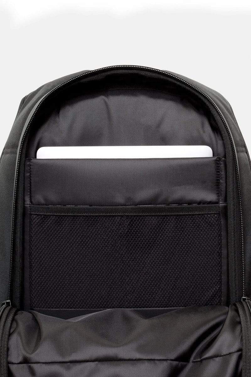 coteetciel Backpack Isar M Obsidian Black 28620 côte&ciel APAC