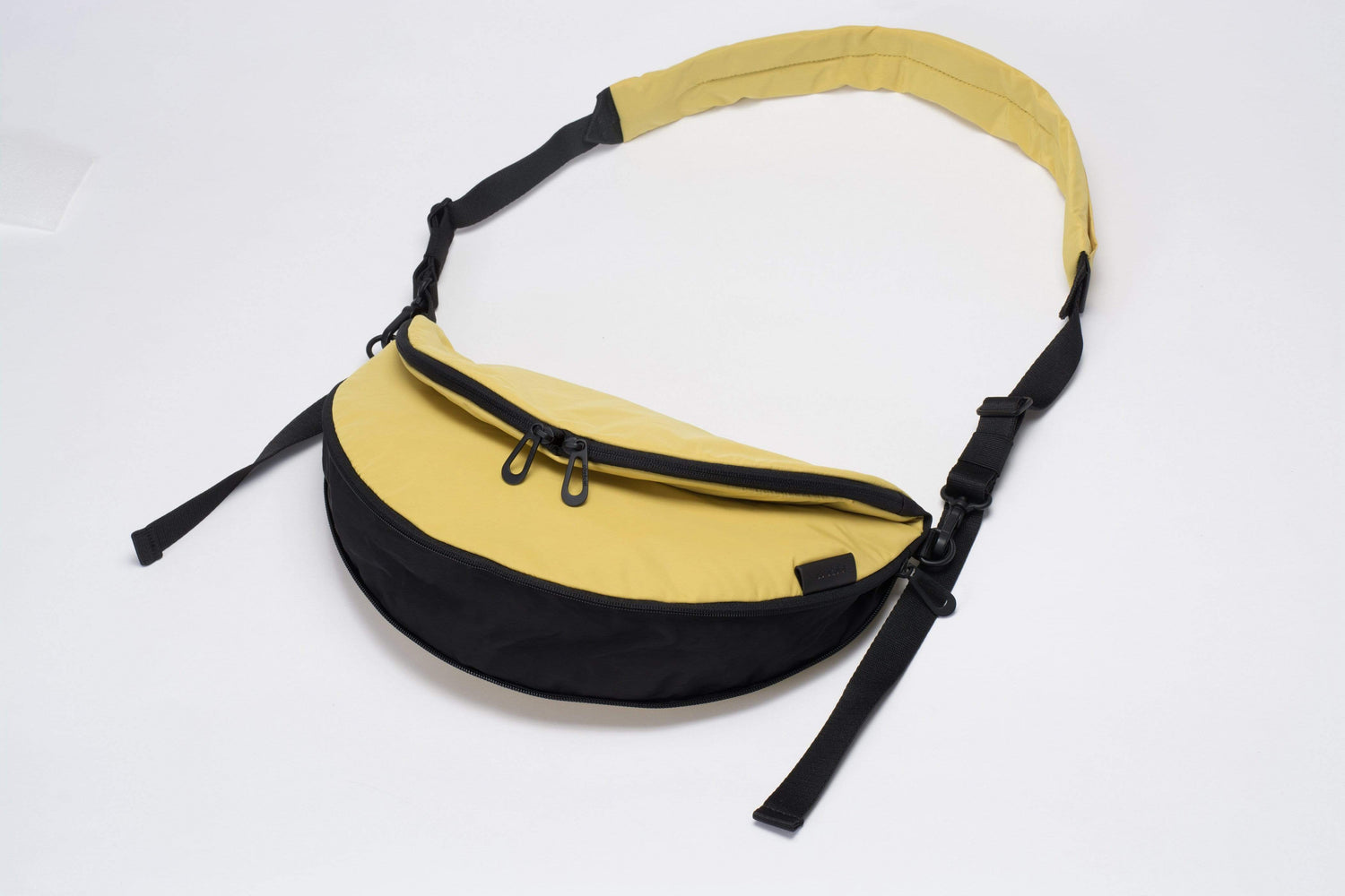 coteetciel Crossbody/Messenger Hala S Padded Yellow 28880 côte&ciel APAC