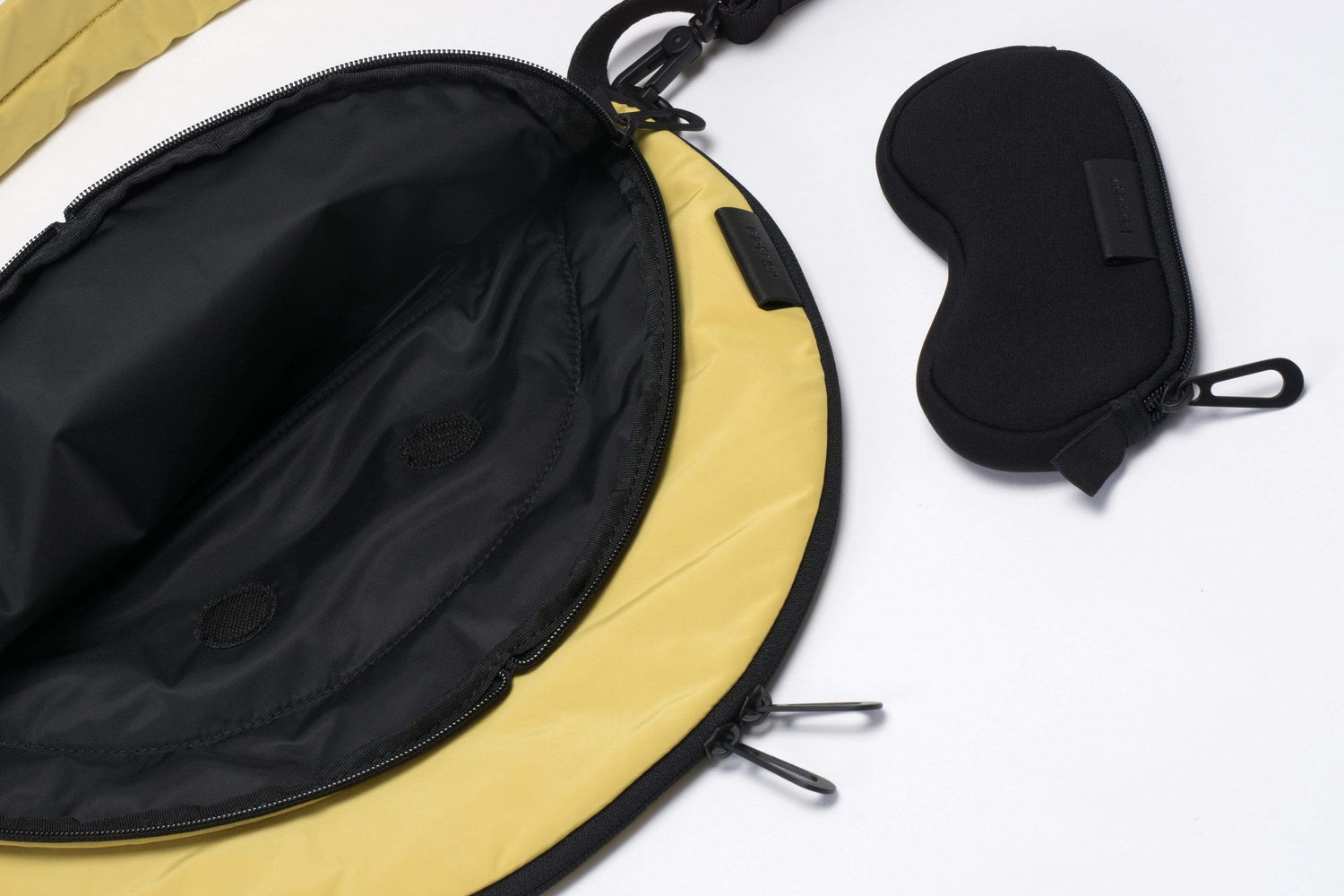 coteetciel Crossbody/Messenger Hala S Padded Yellow 28880 côte&ciel APAC