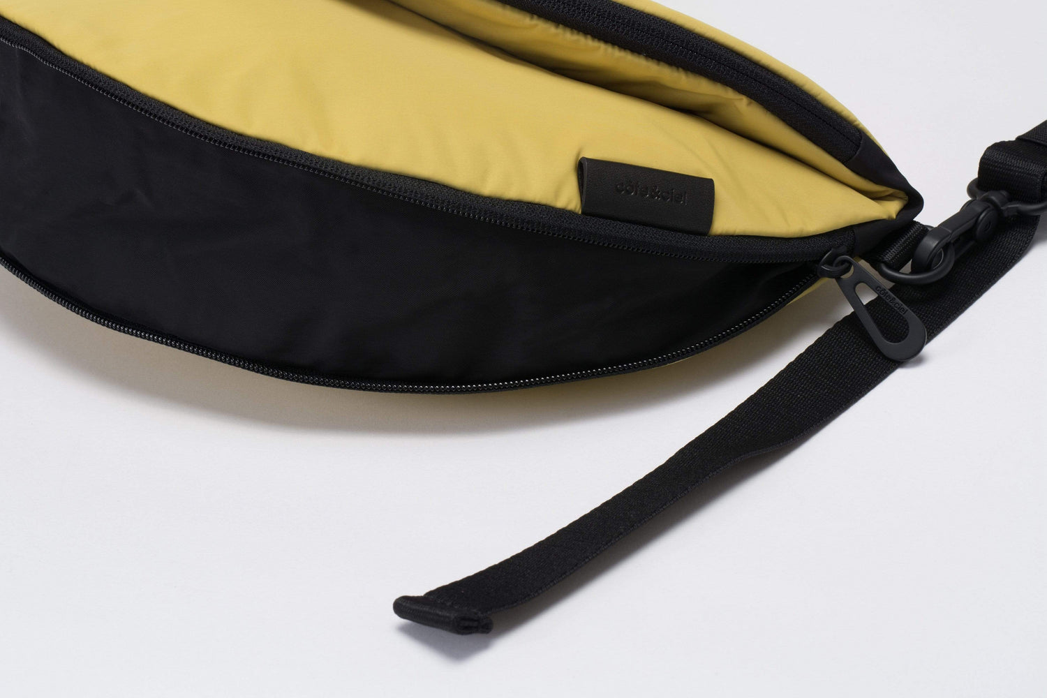 coteetciel Crossbody/Messenger Hala S Padded Yellow 28880 côte&ciel APAC