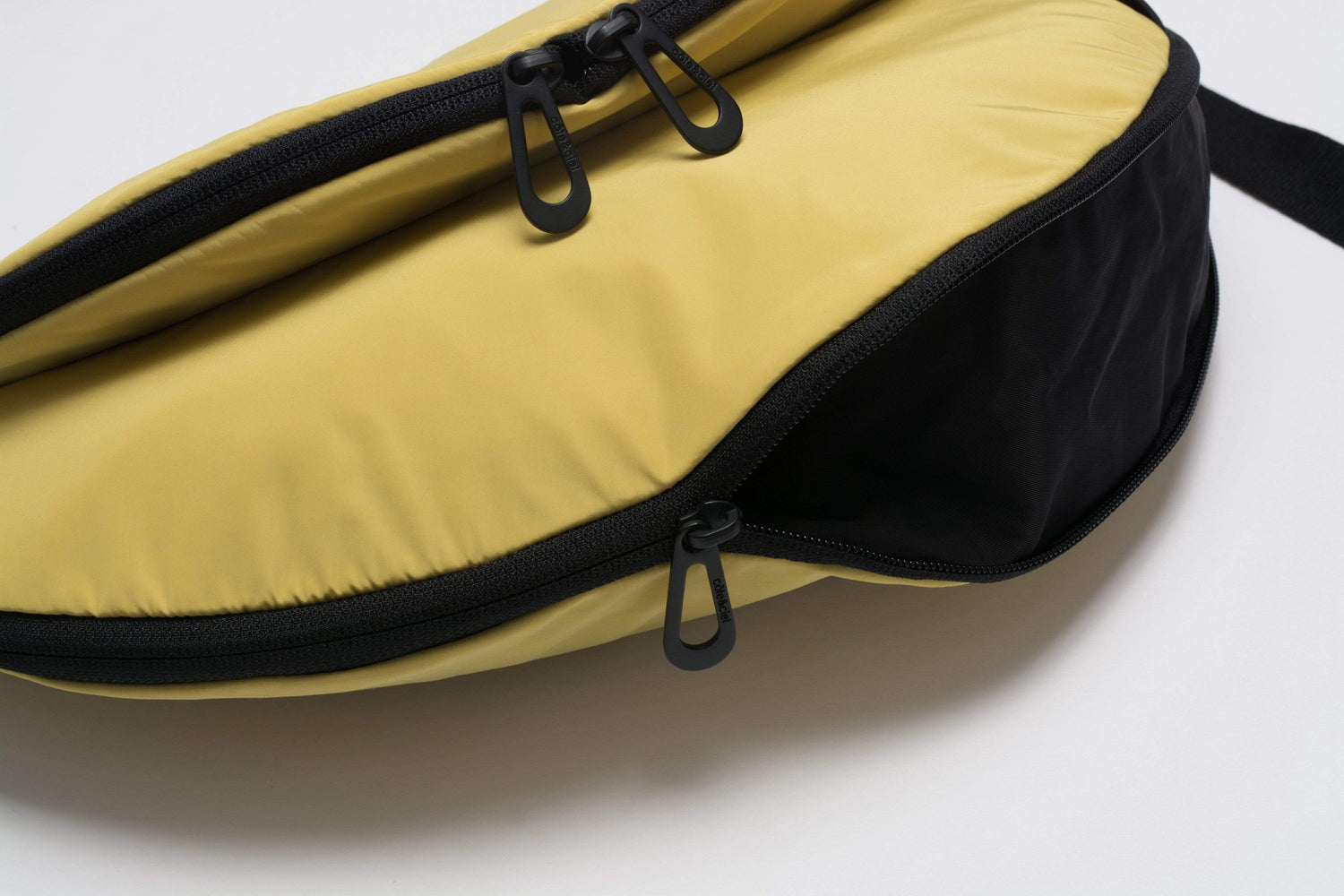 coteetciel Crossbody/Messenger Hala S Padded Yellow 28880 côte&ciel APAC