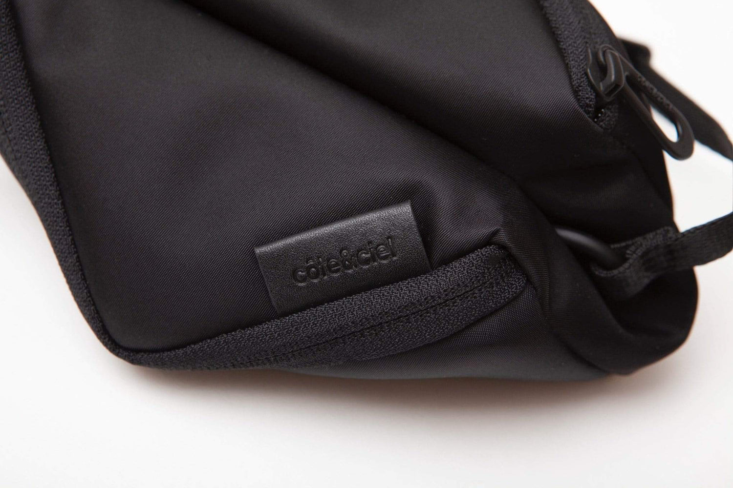 coteetciel Crossbody/Purse Tara M Sleek Black 28850 côte&ciel APAC