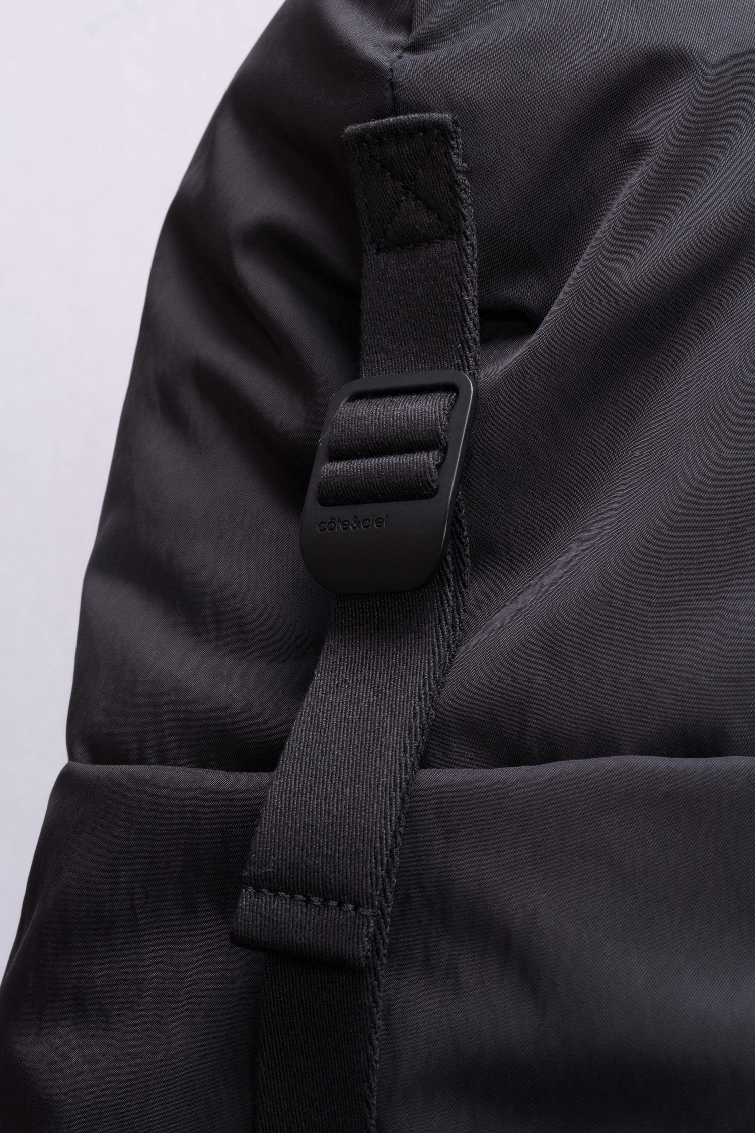 coteetciel Hybrid Bora Smooth Black 28865 côte&ciel APAC