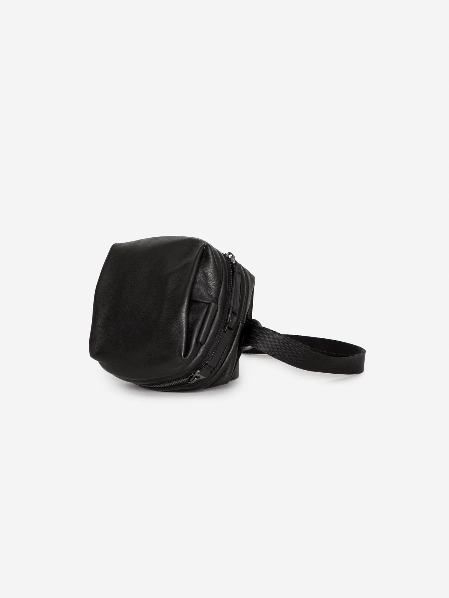 coteetciel Small/Pouch Ems Alias Black 28817 côte&ciel APAC